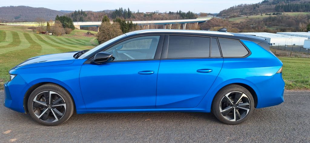 Opel Astra 31.500 km 20.800 &euro; Dillenburg 35687