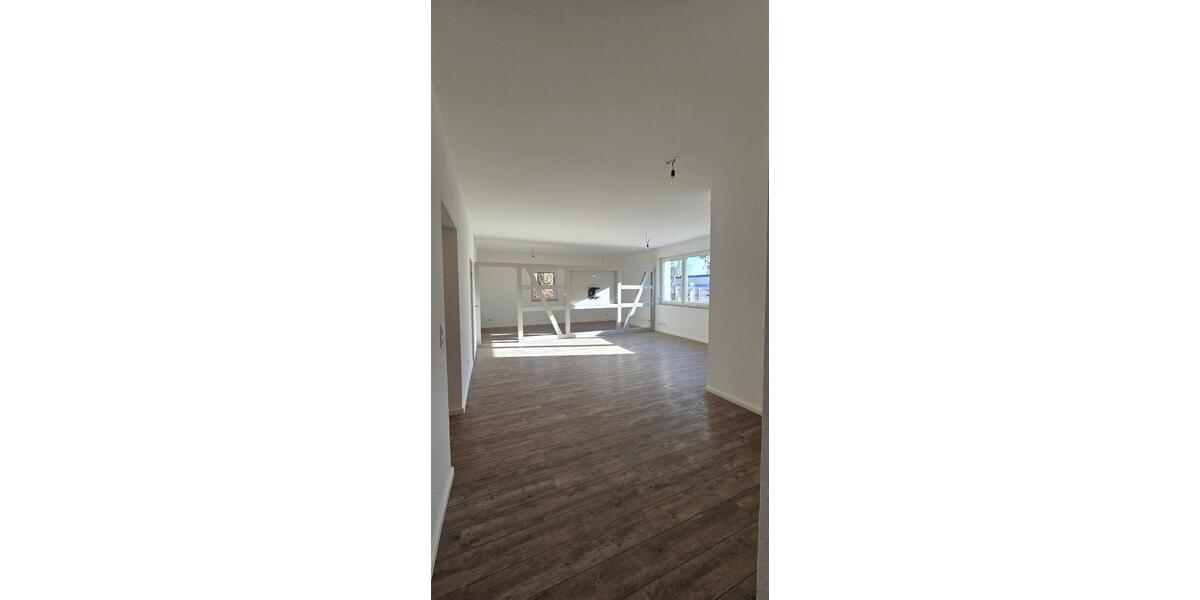 Einfamilienhaus Rathenow - 4 Zimmer, 167 m&sup2;, 1.900&euro; | Angebot:25046838