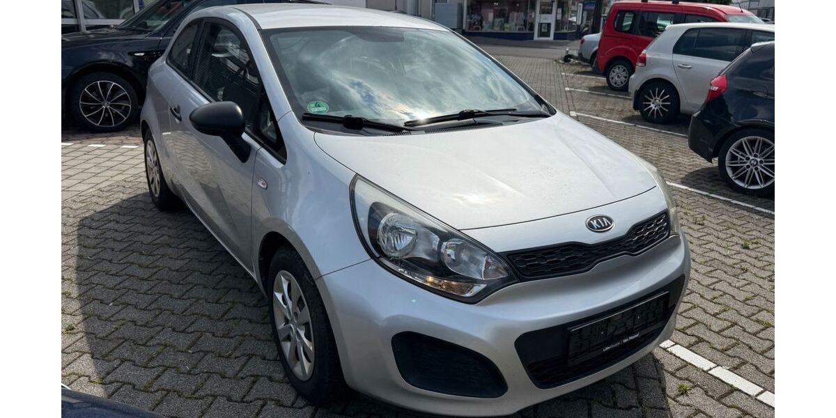 Kia Rio 207.000 km 2.990 &euro; Deggingen 73326