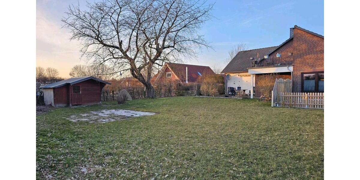 Erdgeschoßwohnung Bad Segeberg - 5 Zimmer, 150 m&sup2;, 1.650&euro; | Angebot:25396986