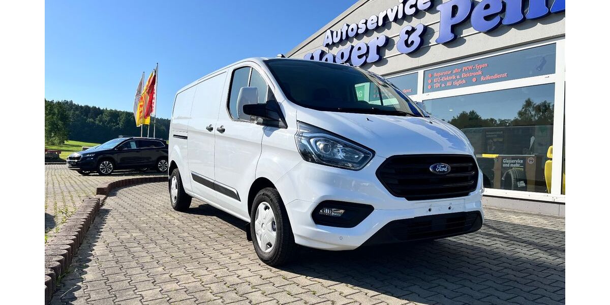Ford Transit Custom 90.000 km 15.990 &euro; Trieb 08239