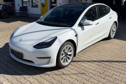 Tesla Model 3 40.500 km 29.990 &euro; Kirchberg/Untermitterdorf 94259