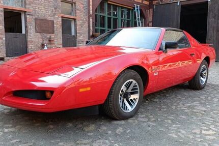 Pontiac Firebird