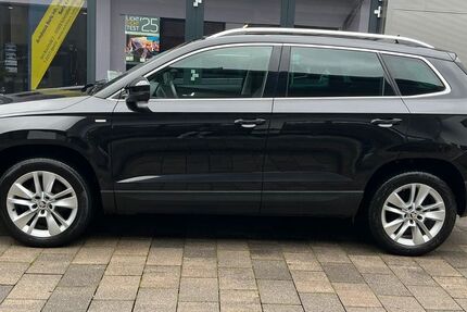 Skoda Karoq 85.000 km 22.450 € Schmallenberg-Niederberndorf 57392
