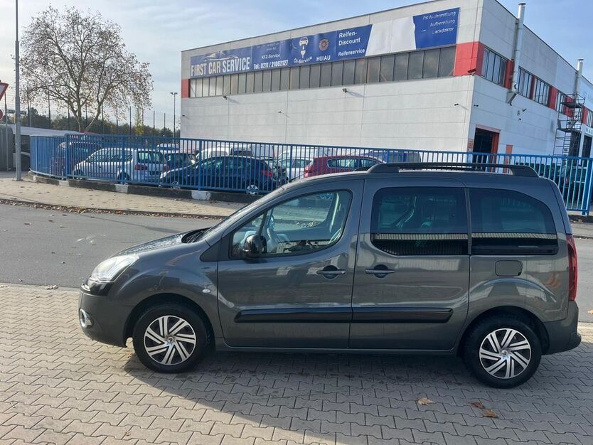 Citroen Berlingo 203.522 km 4.999 € Düsseldorf 40599