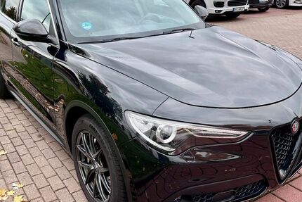 Alfa Romeo Stelvio 151.000 km 16.500 &euro; Erfurt 99099