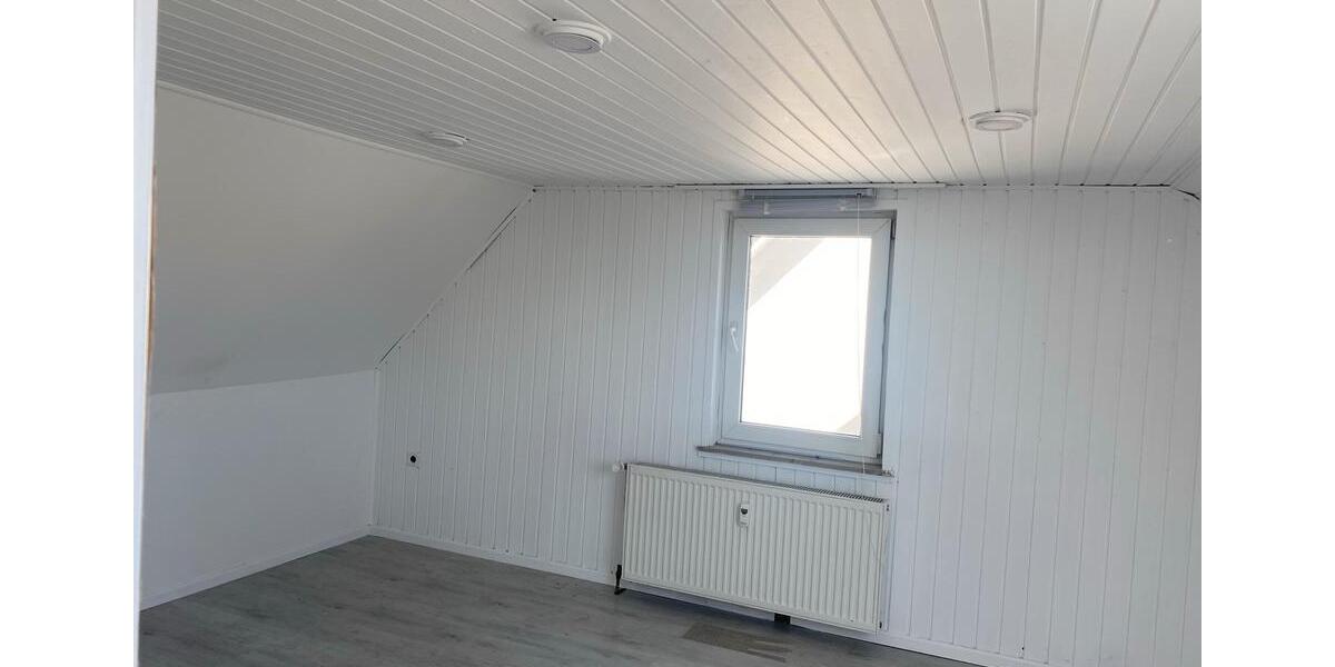 Etagenwohnung Bad Salzuflen - 3 Zimmer, 68 m&sup2;, 975&euro; | Angebot:26321245