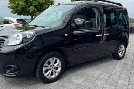 Renault Kangoo 142.000 km 6.650 &euro; Sande 26452