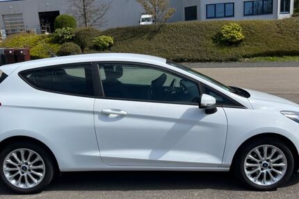 Ford Fiesta 52.414 km 8.900 &euro; Waldbröl 51545