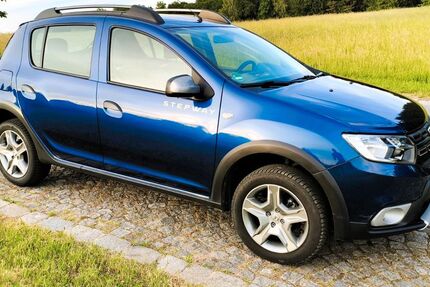 Dacia Sandero 27.500 km 9.250 &euro; Luftkurort Lückendorf 02797