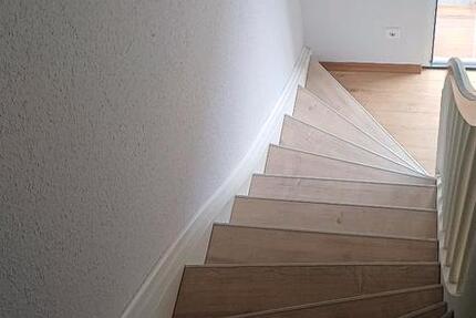 Top renoviertes Reihen- Mittelhaus in Kamen Heeren 3 zimmer