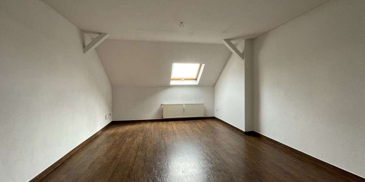 3 Raumwohnung mit modernem Bad in guter Wohnlage von Altchemnitz! 3 zimmer