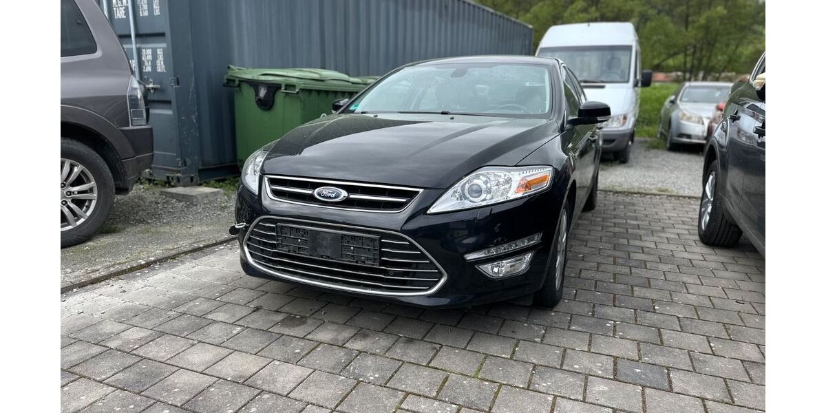 Ford Mondeo 137.000 km 4.890 &euro; Forchtenberg 74670