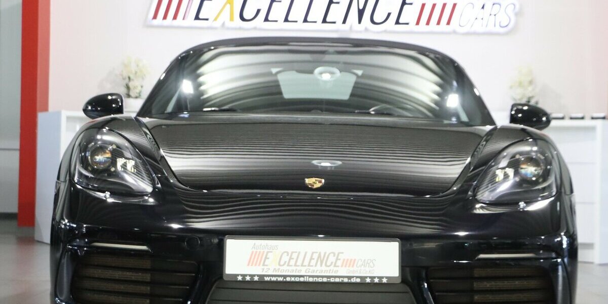 Porsche Boxster 718 S SPORT-CHRONO-PLUS / BOSE / 20-ZOLL 55.000 km 59.999 € Hamm 59077