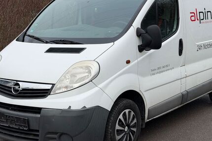 Opel Vivaro 424.000 km 2.000 &euro; Strassberg 72479
