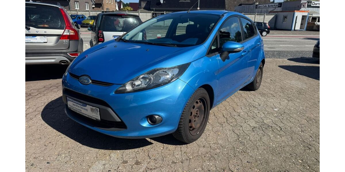 Ford Fiesta 131.579 km 4.890 &euro; Lübeck 23556