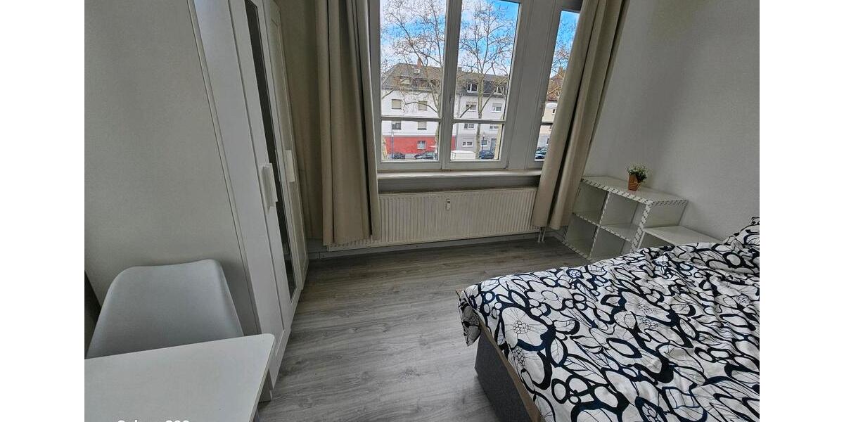 Erdgeschoßwohnung Mannheim Sandhofen - 1 Zimmer, 18 m&sup2;, 650&euro; | Angebot:25990800