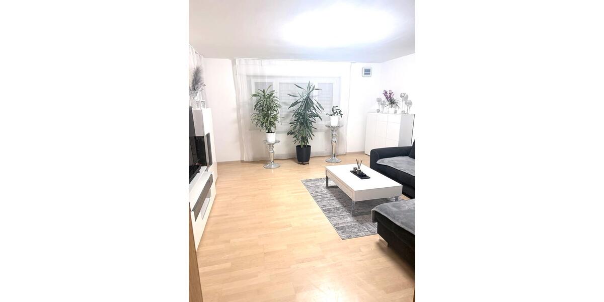 Etagenwohnung Ingolstadt Nordost - 4 Zimmer, 90 m&sup2;, 375.000&euro; | Angebot:26818595