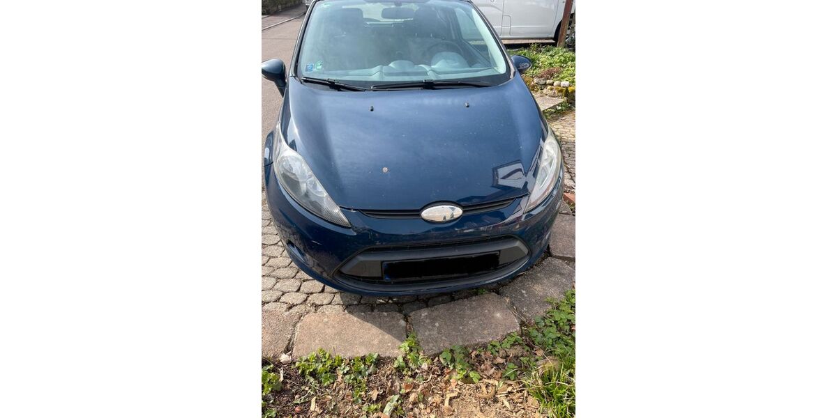 Ford Fiesta 270.000 km 1.450 &euro; Schwäbisch Hall 74523