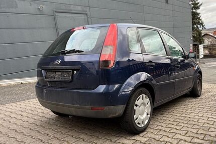 Ford Fiesta 172.000 km 1.300 &euro; Idstein 65510