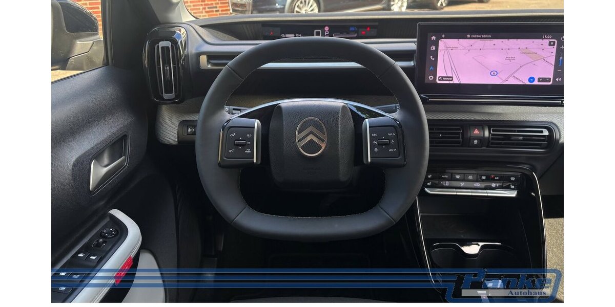 Citroen E-C3 EAT 80kW*LED*NAV*RFK*Carplay*Digital*PDC* 3.106 km 19.990 &euro; Berlin 13187