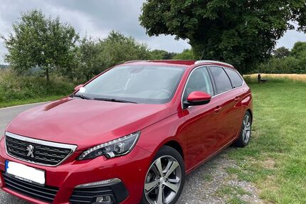 Peugeot 308 136.000 km 9.300 &euro; Frankfurt am Main 60438