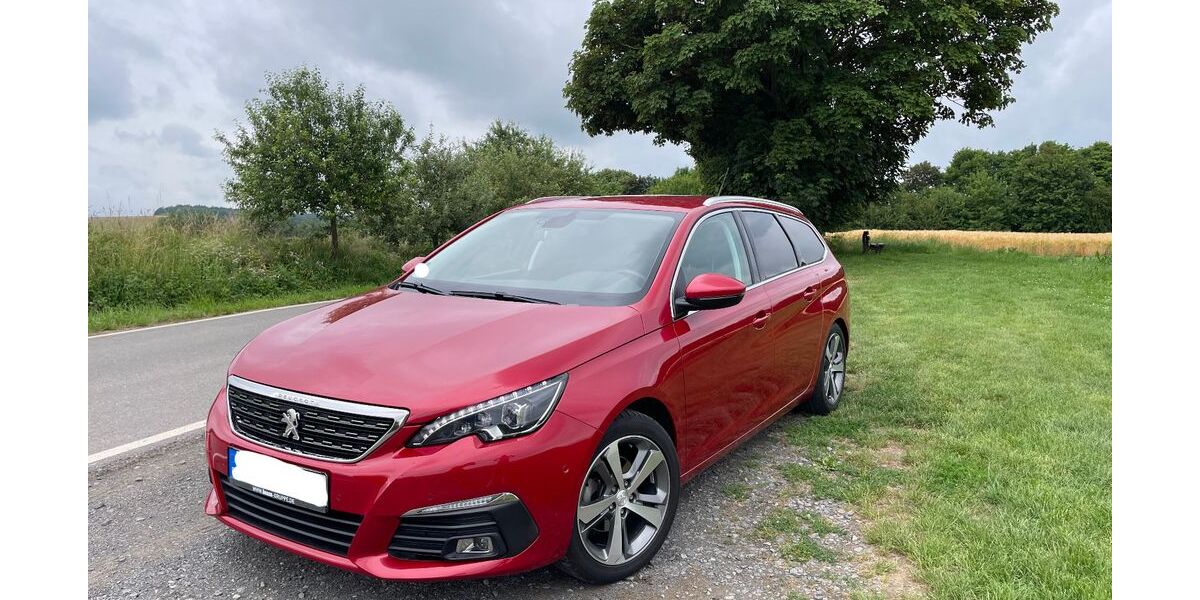 Peugeot 308 136.000 km 9.500 &euro; Frankfurt am Main 60438