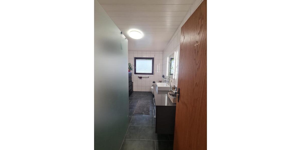 Etagenwohnung Altenahr - 4 Zimmer, 120 m&sup2;, 1.100&euro; | Angebot:26545226
