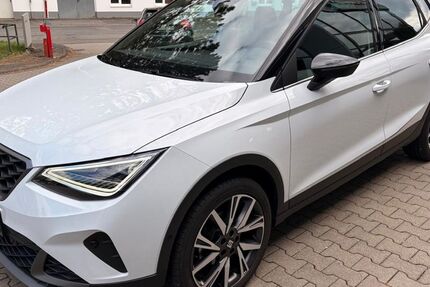 Seat Arona 31.500 km 18.990 &euro; Gummersbach 51645