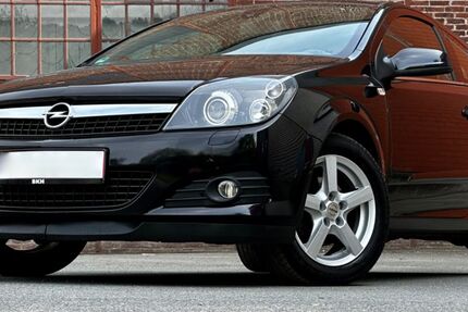 Opel Astra 174.000 km 2.992 &euro; Siegen 57072