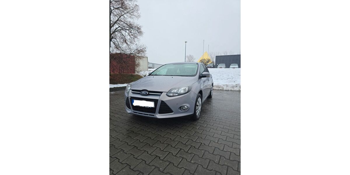 Ford Focus 106.000 km 4.900 &euro; Altenburg 04600