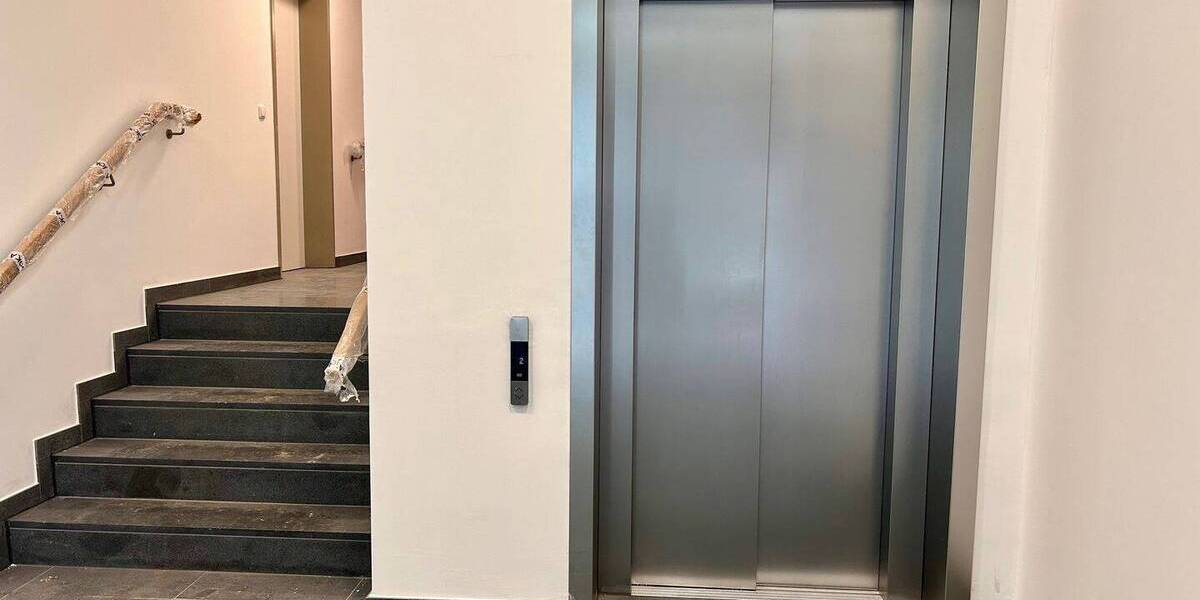 Etagenwohnung Hannover Vahrenwald - 3 Zimmer, 113 m&sup2;, 1.872&euro; | Angebot:26851415