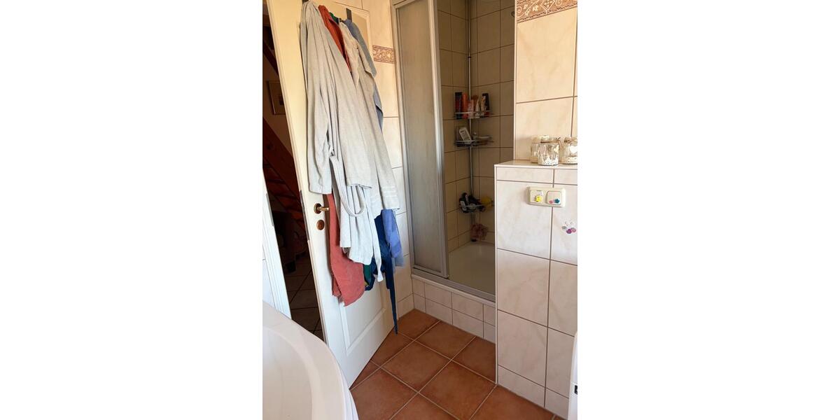 Dachgeschoßwohnung Burglengenfeld - 4 Zimmer, 94 m&sup2;, 945&euro; | Angebot:25402264