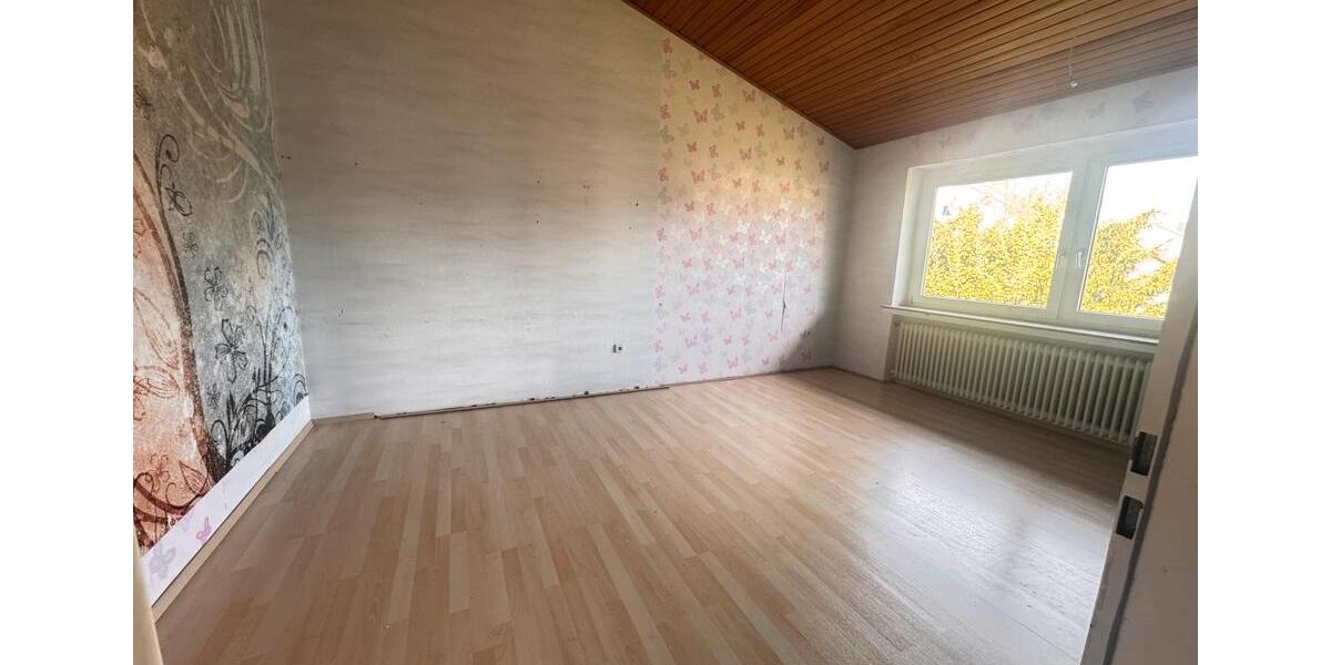Mehrfamilienhaus, Wohnhaus Steinheim - 7 Zimmer, 185 m&sup2;, 329.000&euro; | Angebot:26204899