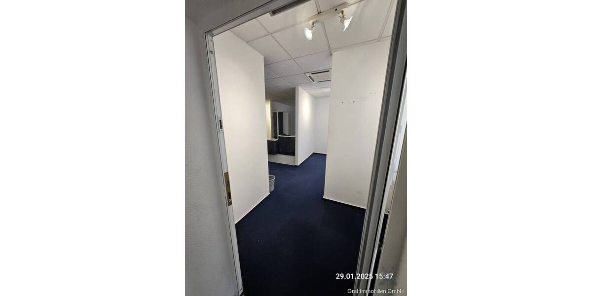 Gewerbeobjekt Strausberg Vorstadt - 7 Zimmer, 88 m&sup2;, 1.300&euro; | Angebot:26080103