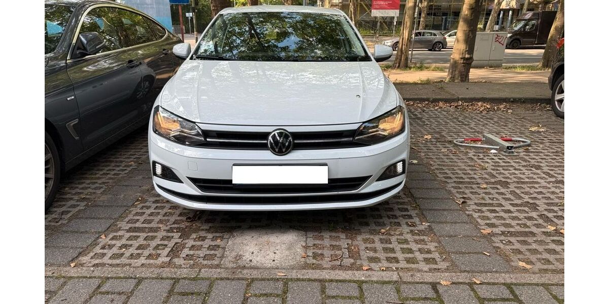 VW Polo 25.100 km 15.190 &euro; Berlin 13439