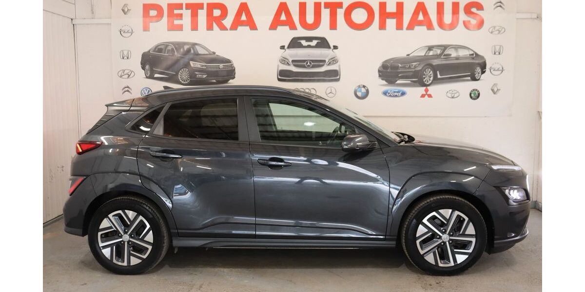 Hyundai KONA 80.000 km 19.699 &euro; Berlin 12099