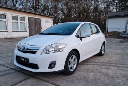 Toyota Auris 255.000 km 4.100 &euro; Neuruppin 16816