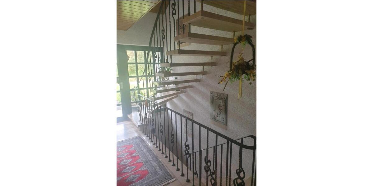 Einfamilienhaus Helsa - 4 Zimmer, 145 m&sup2;, 290.000&euro; | Angebot:26802990