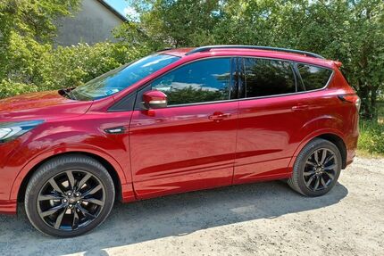 Ford Kuga 96.000 km 13.300 &euro; Mühltal 64367