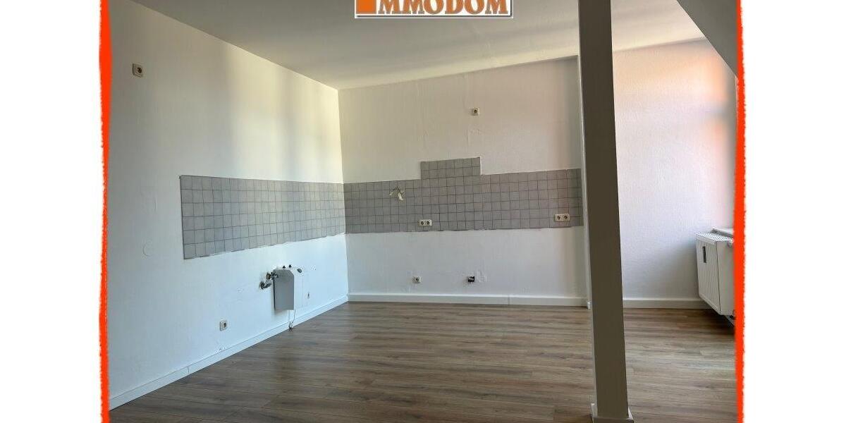 Dachgeschoßwohnung Zwickau Zwickau-Nord - 3 Zimmer, 139 m&sup2;, 695&euro; | Angebot:25869619