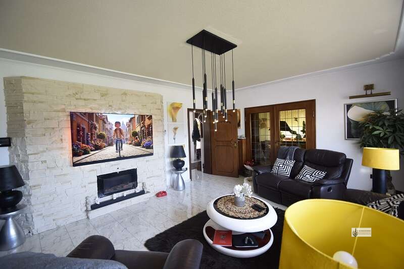 Haus mir Charakter! Garten, Garage, Pool Yaccuzzi, TOP Einrichtung, PV Anlage, Einfach SUPER! - Einfamilienhaus Syke Syke | Angebot:26737396