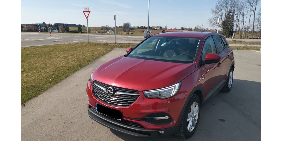 Opel Grandland (X) 83.331 km 14.800 &euro; Legau 87764