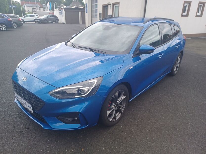 Ford Focus 56.200 km 19.490 € Wiesau 95676