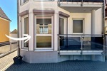 Lichtdurchflutete 2-Zimmer-Wohnung mit Balkon & Stellplatz in Kallstadt–Eigennutzung oder Vermietung - Erdgeschoßwohnung Kallstadt | Angebot:26249273