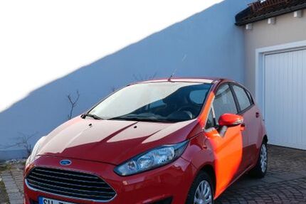 Ford Fiesta 125.000 km 4.500 &euro; Putzbrunn 85640