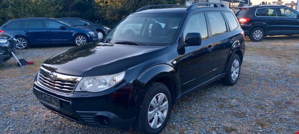 Subaru Forester 149.000 km 4.800 € Plauen 08529