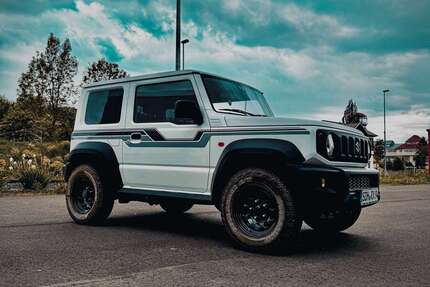 Suzuki Jimny 61.500 km 26.999 € Sondershausen 99706