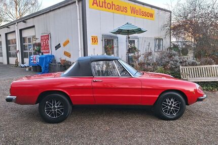 Alfa Romeo Spider 85.000 km 12.900 &euro; Köln Porz 51147