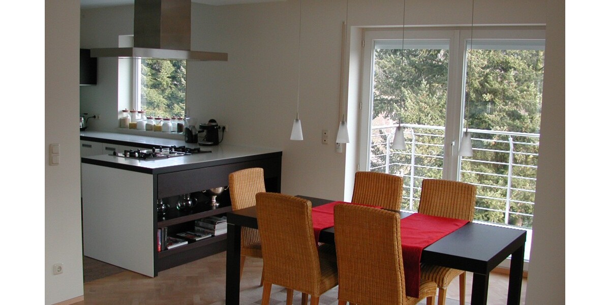 *Wohnkomfort auf allen Ebenen - ruhige Lage - moderne Ausstattung* 6 zimmer